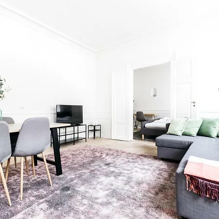 Appartement 140 M2 With 3 Bedrooms&view To Parliament *