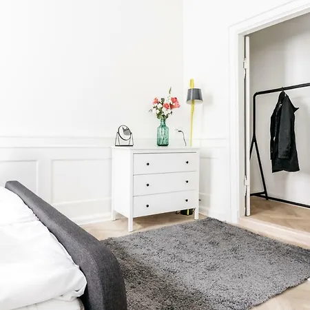 Appartement 140 M2 With 3 Bedrooms&view To Parliament *